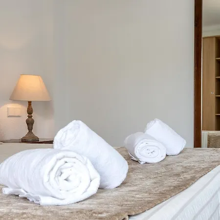 Cabot Sa Sini Feriehus *